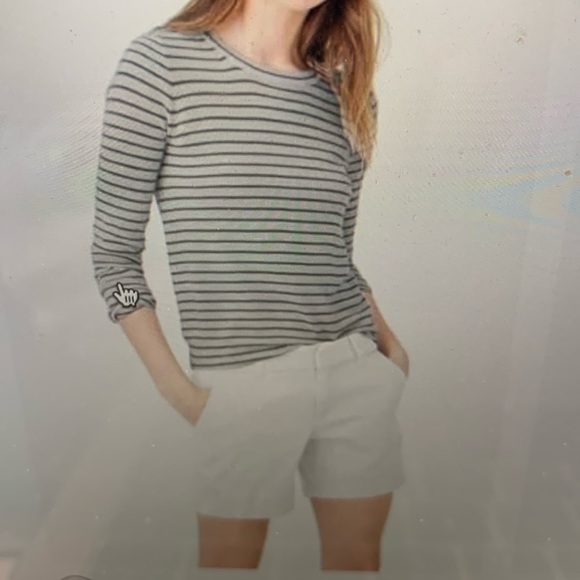 Women’s 3” inseam size 8 Venus solid khaki, white and black cotton shorts. - Picture 2 of 10